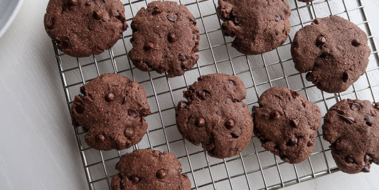 CRUSH IT! Café: Double Chocolate Protein Cookies