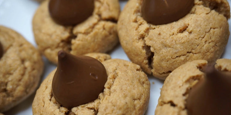 CRUSH IT! Café: Protein Peanut Butter Blossoms